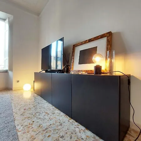 بيت ضيافة Di Charme Dal Design Prestigioso *